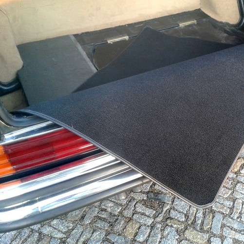 Mercedes W116 S-Klasse Kofferraummatte Schlinge schwarz Keder Kunstleder